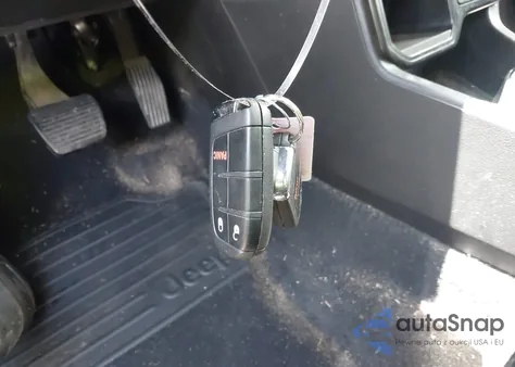 2020 Jeep Renegade Sport Fwd z USA, uszkodzony, nr VIN ZACNJAAB2LPL85873